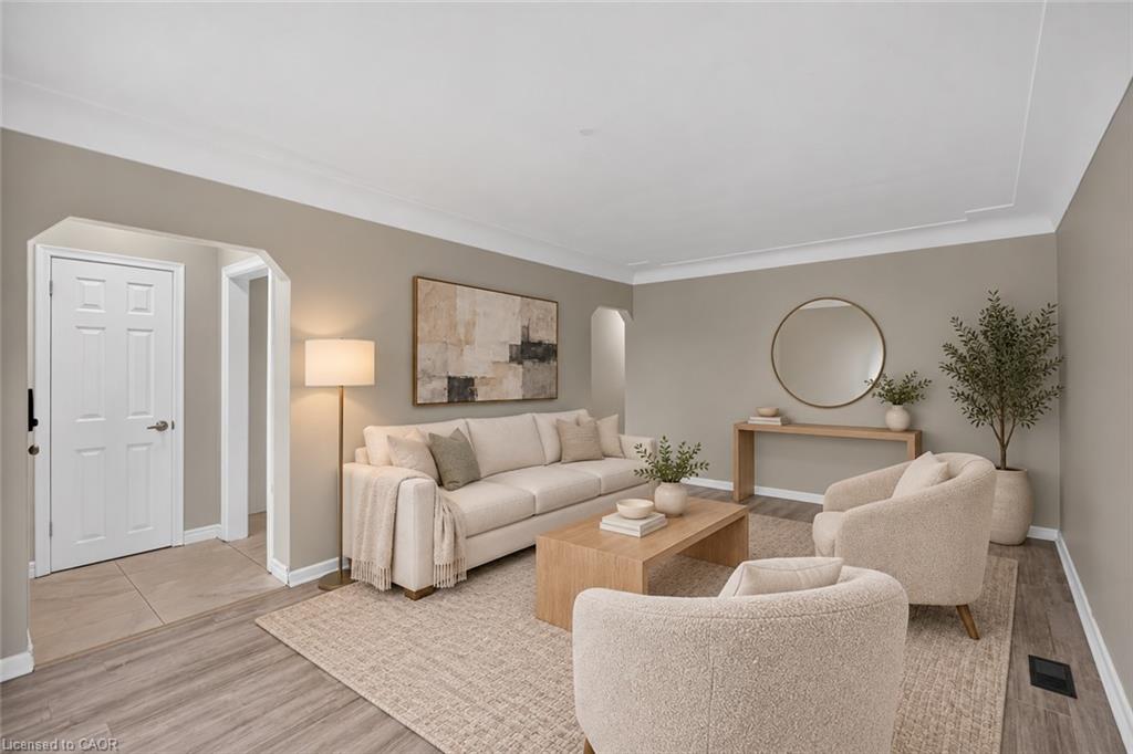 40 Clarendon Avenue Property Photo 7