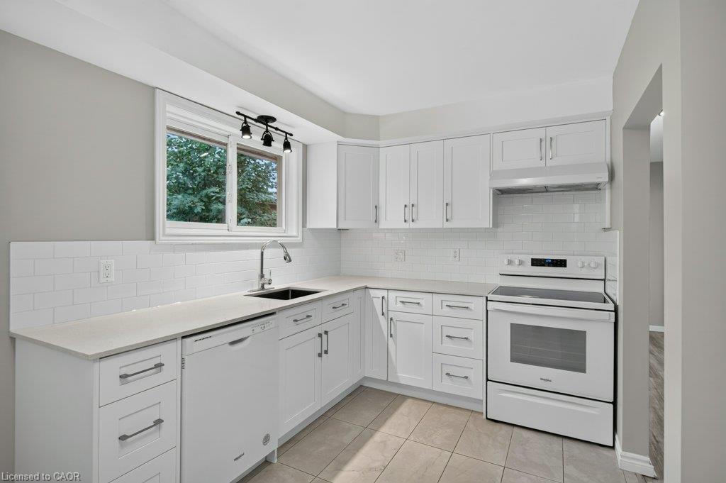 40 Clarendon Avenue Property Photo 15