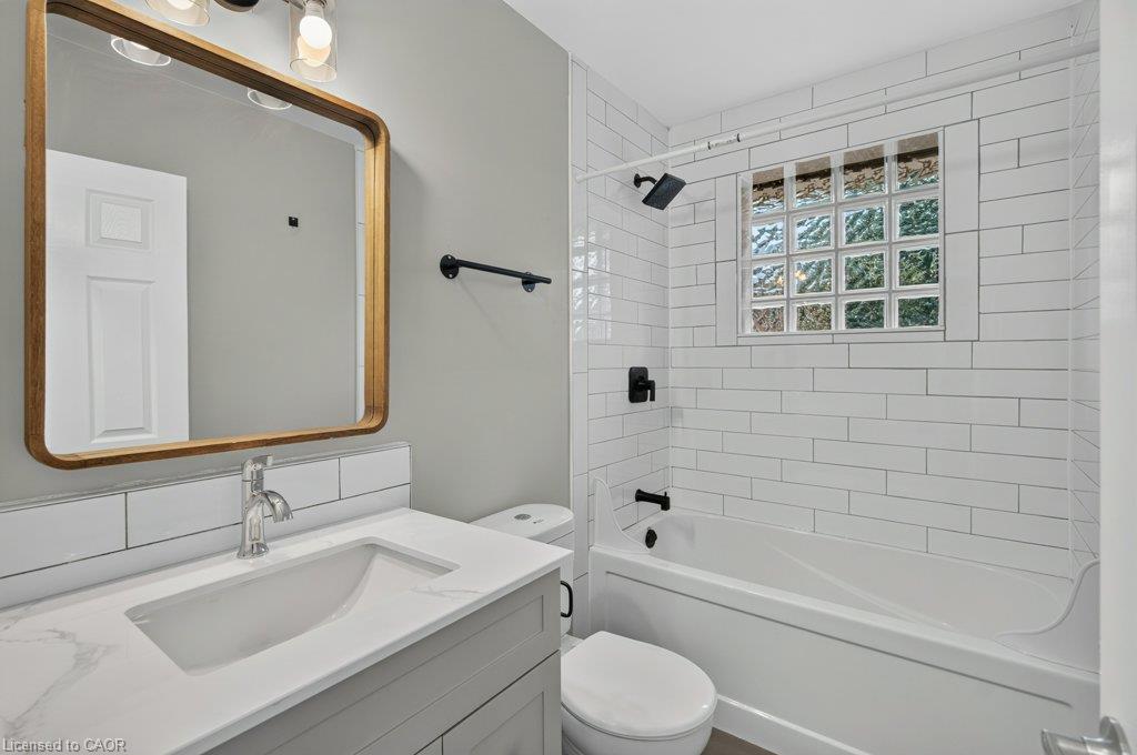 40 Clarendon Avenue Property Photo 27