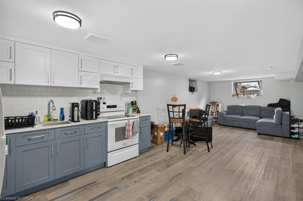 40 Clarendon Avenue Property Photo 30