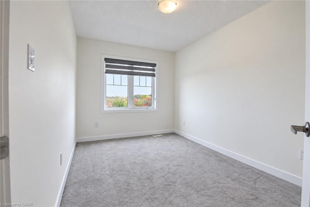 38 Lilac Circle Property Photo 24