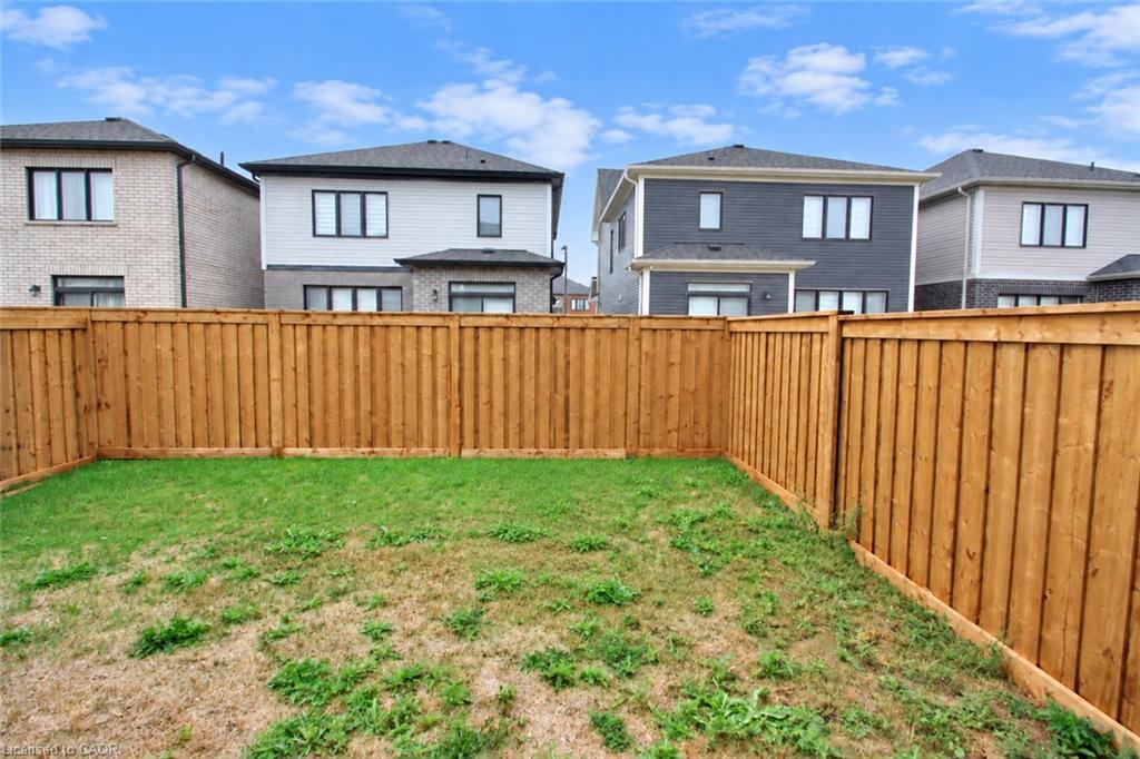 38 Lilac Circle Property Photo 33
