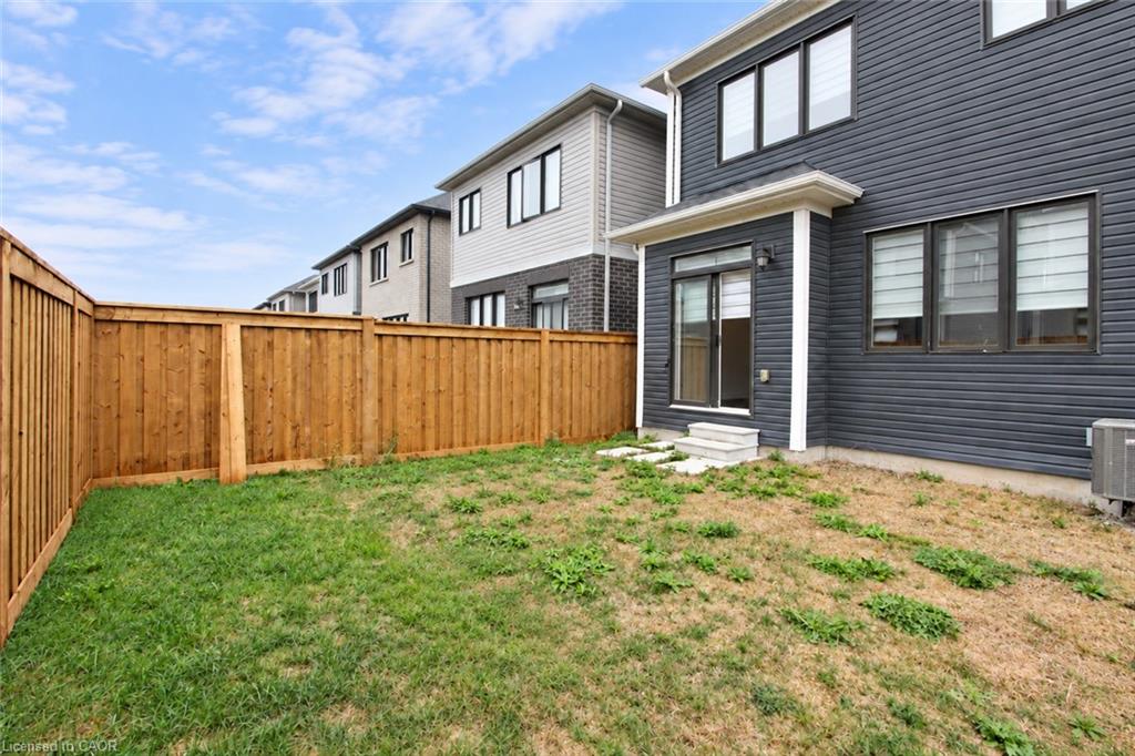 38 Lilac Circle Property Photo 34