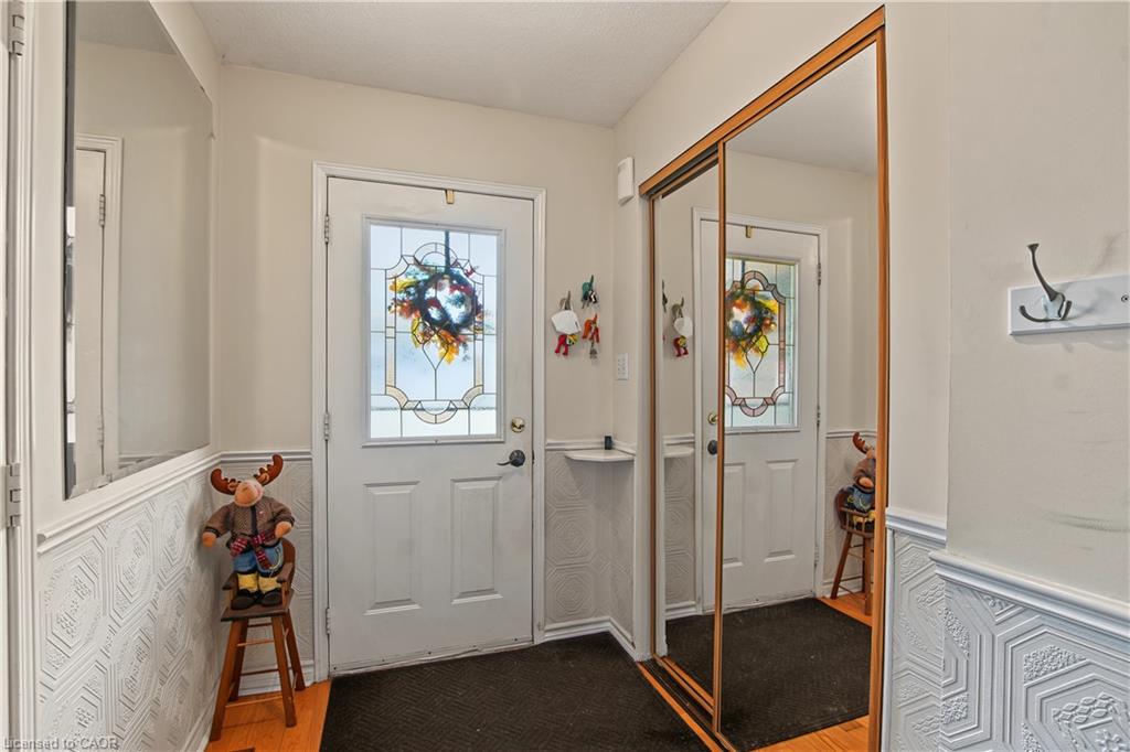 2940 Headon Forest Drive Property Photo 5