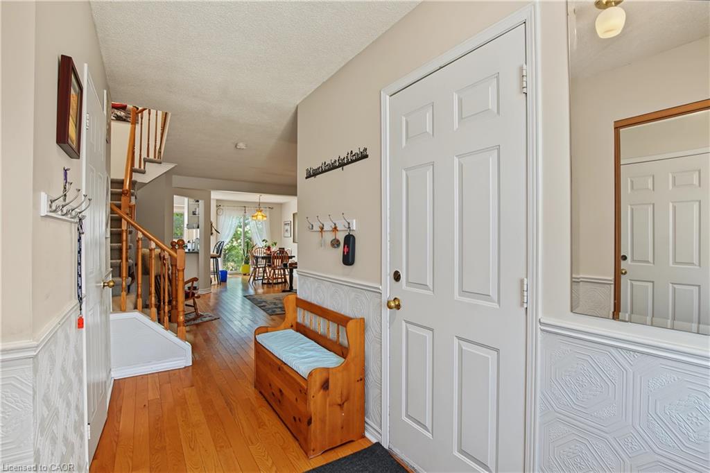 2940 Headon Forest Drive Property Photo 6