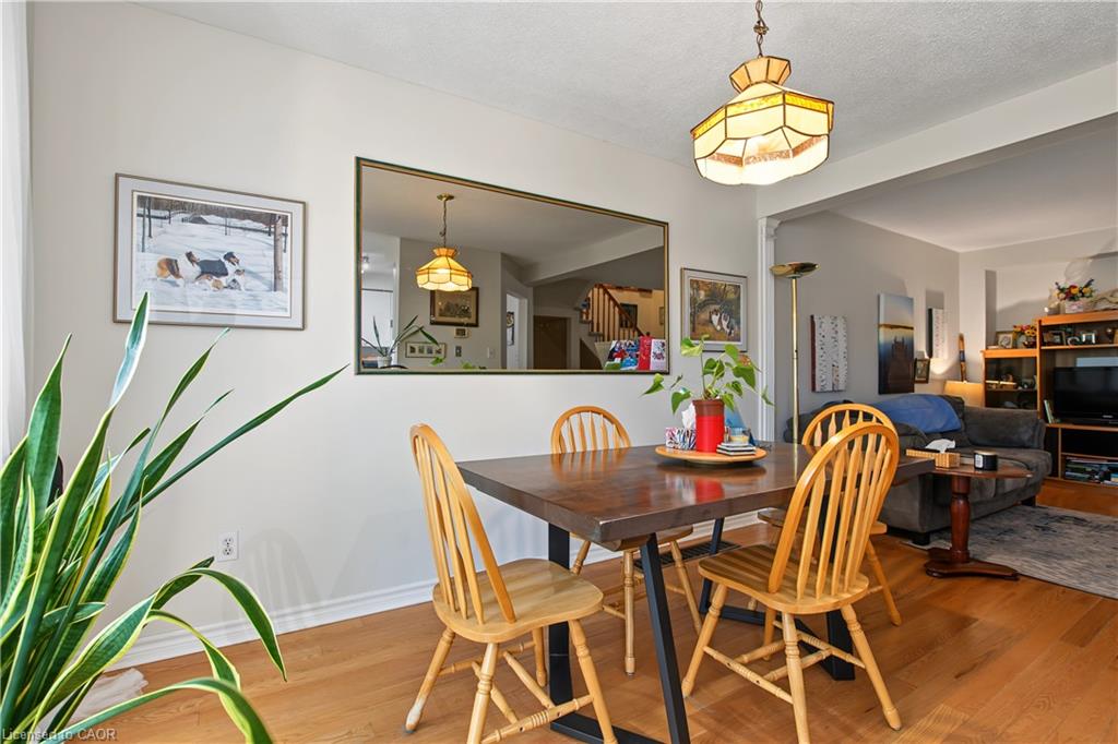 2940 Headon Forest Drive Property Photo 11