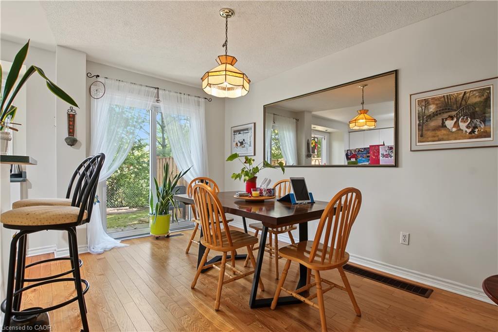 2940 Headon Forest Drive Property Photo 12