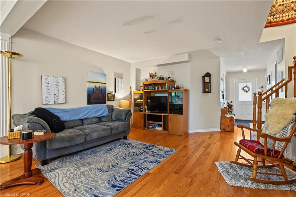 2940 Headon Forest Drive Property Photo 13