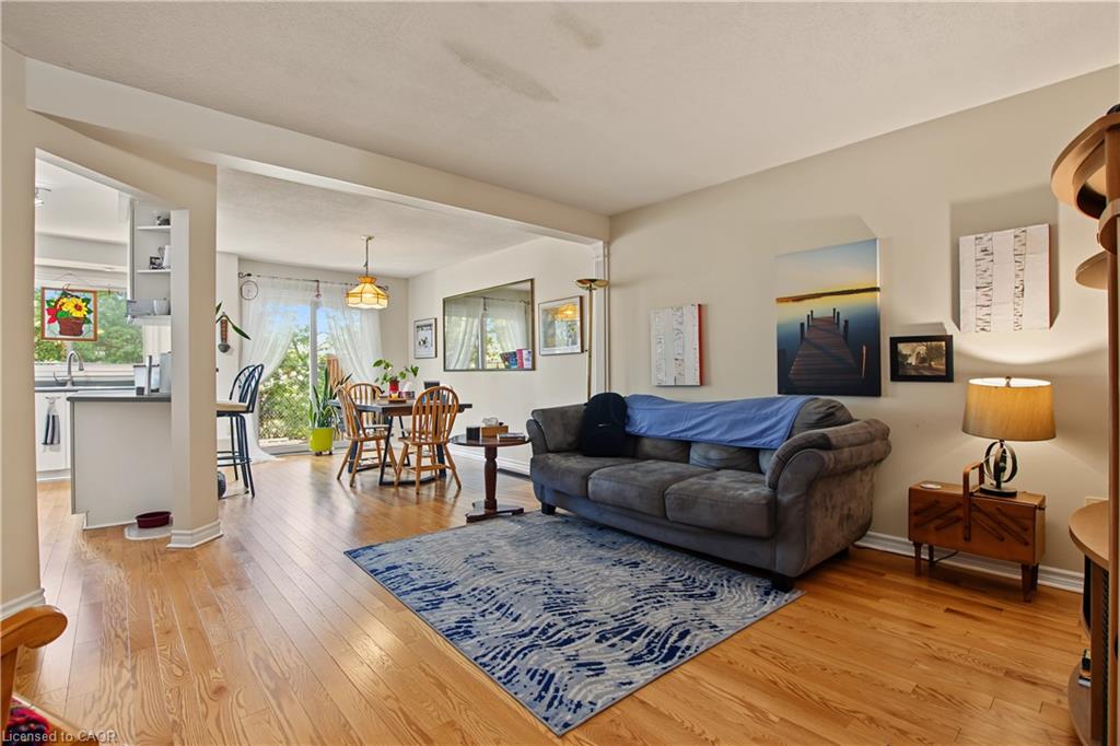 2940 Headon Forest Drive Property Photo 14