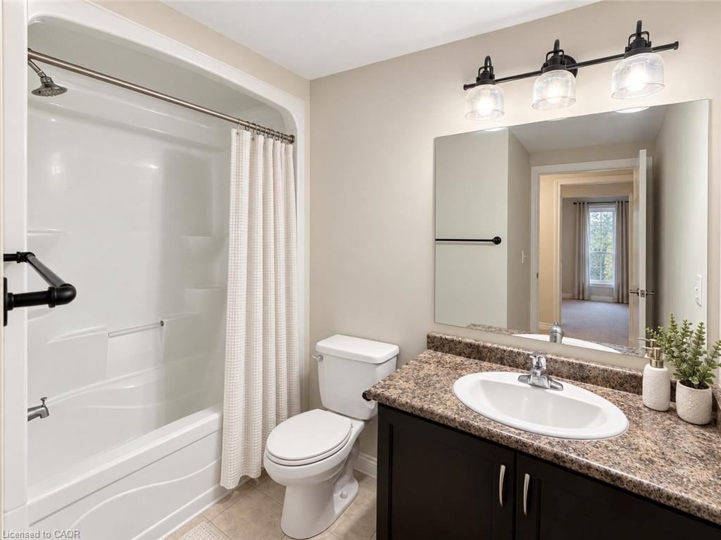 303-67 Kingsbury Square Property Photo 5