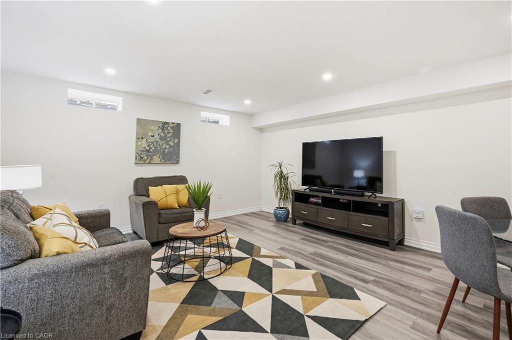 19 Glenvista Drive Property Photo 30