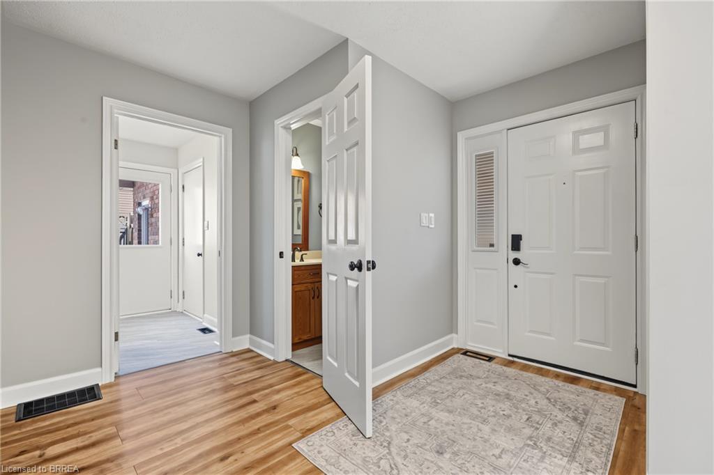 141 Race Street Property Photo 3