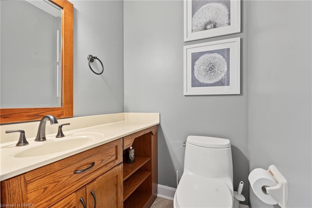 141 Race Street Property Photo 10