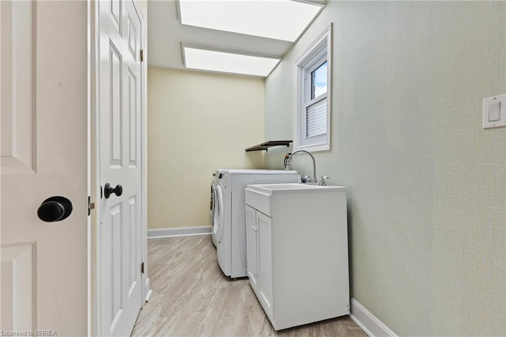 141 Race Street Property Photo 11