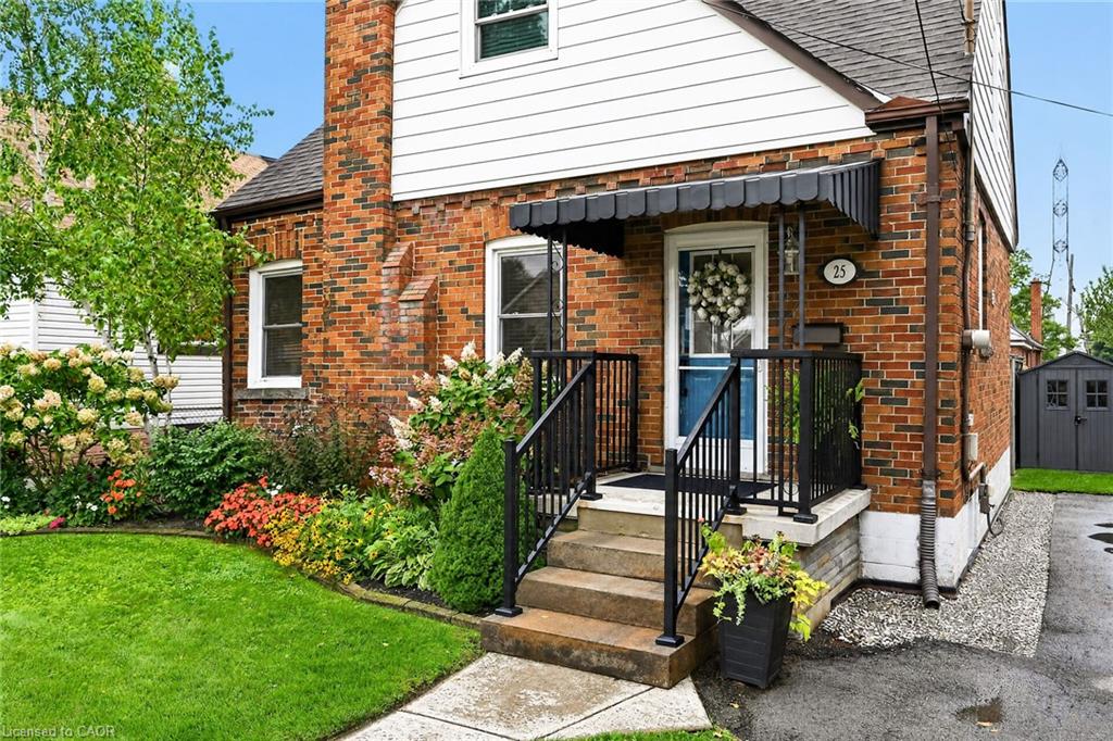 25 Woodbridge Road Property Photo 2