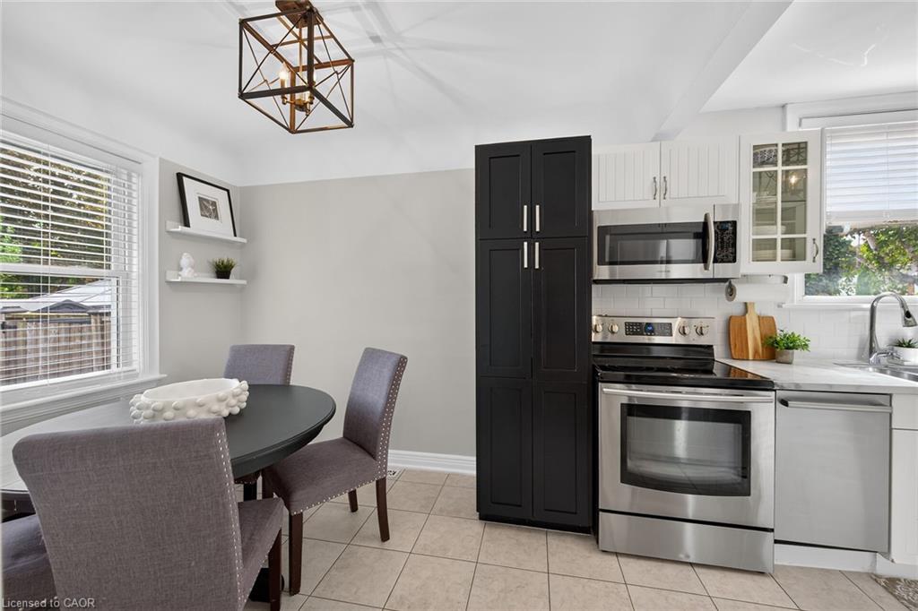 25 Woodbridge Road Property Photo 15
