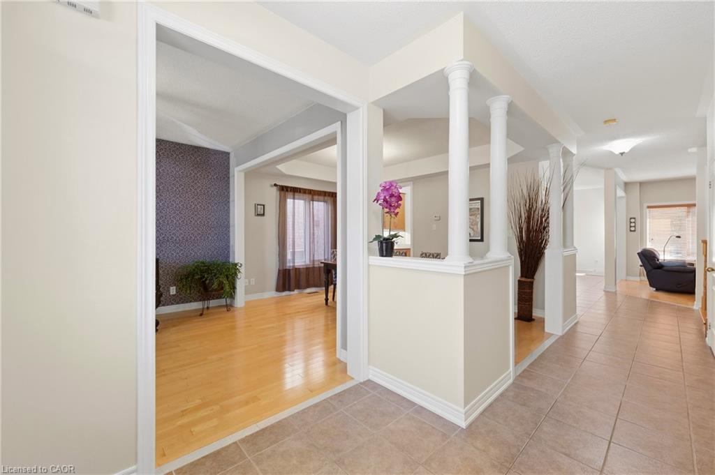 1094 Gorham Way Property Photo 14