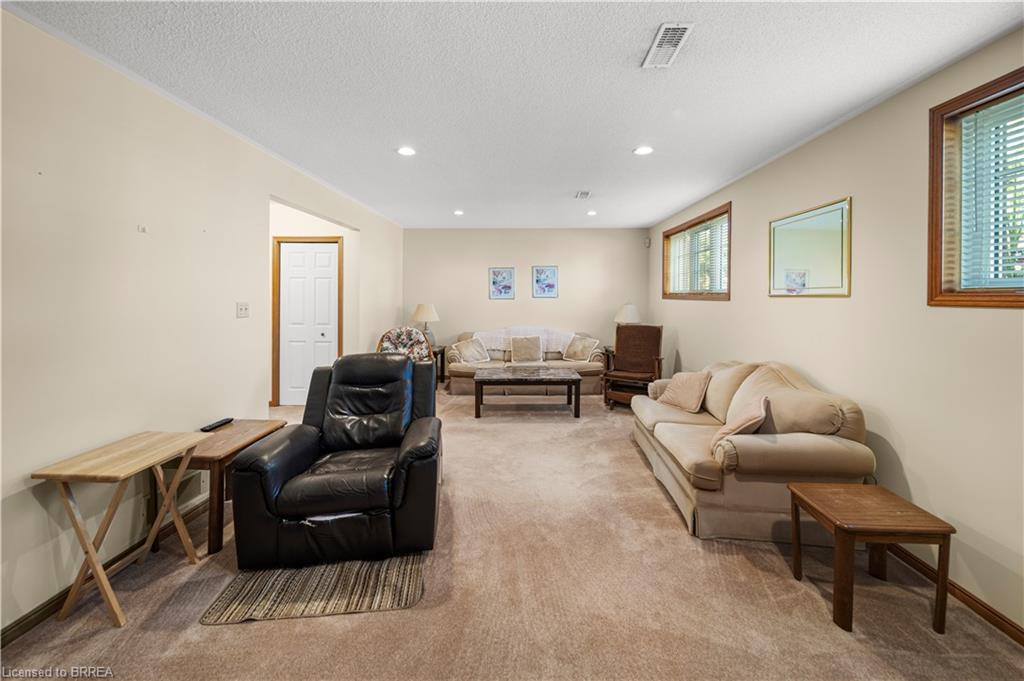 58 Olivetree Road Property Photo 22