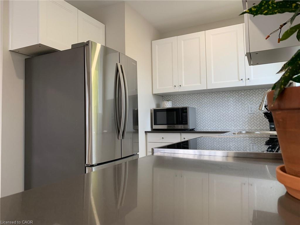 3-226 Heiman Street Property Photo 7