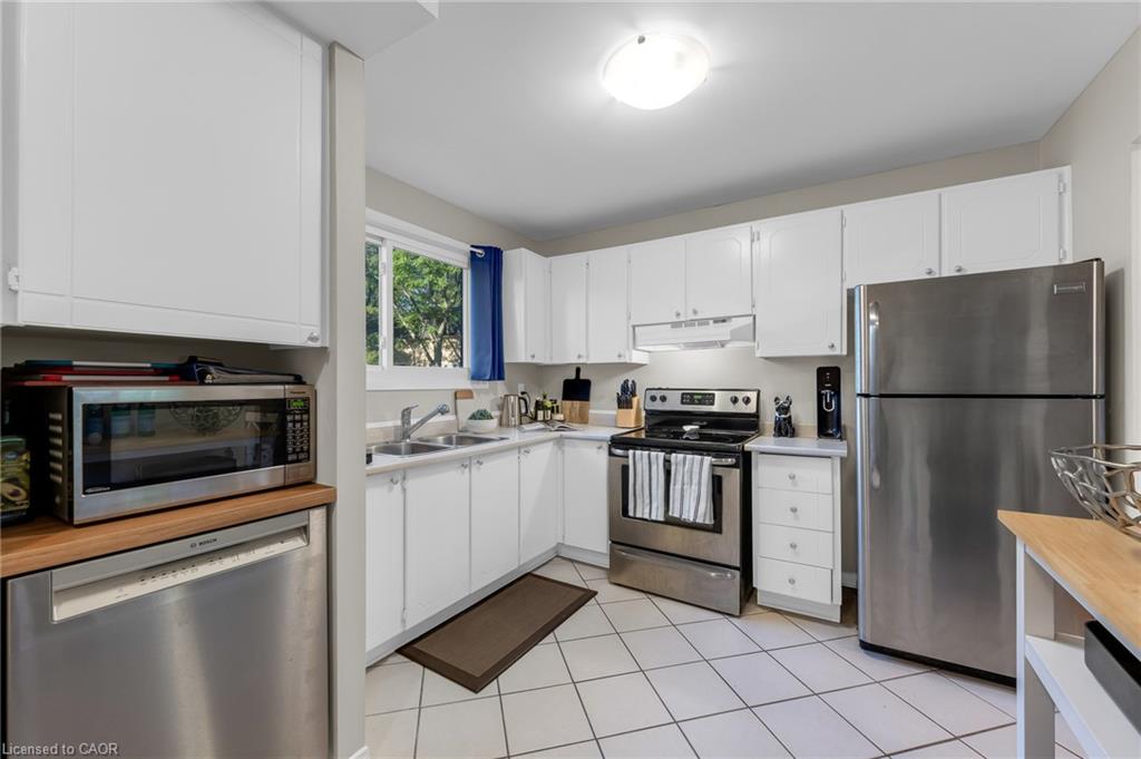 2-1420 Garth Street Property Photo 2