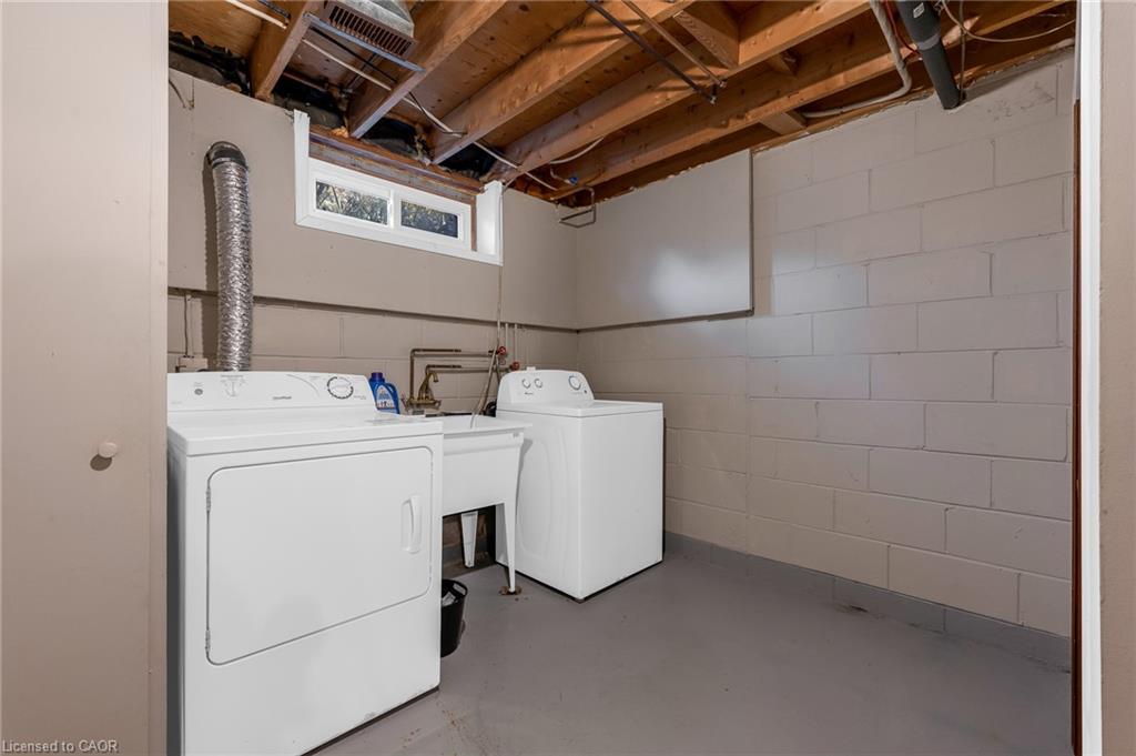 2-1420 Garth Street Property Photo 14
