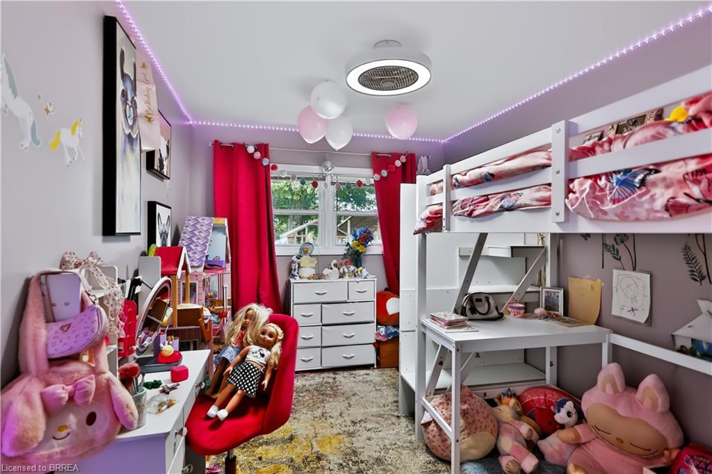 70 River Road Property Photo 18