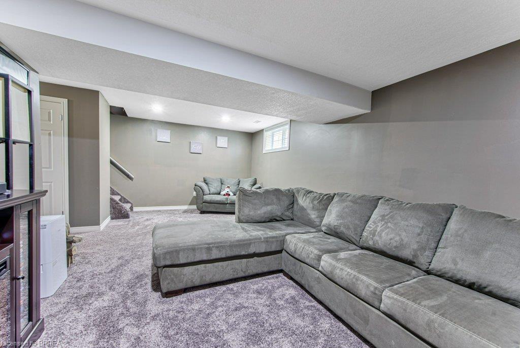 423 Poldon Drive Property Photo 29