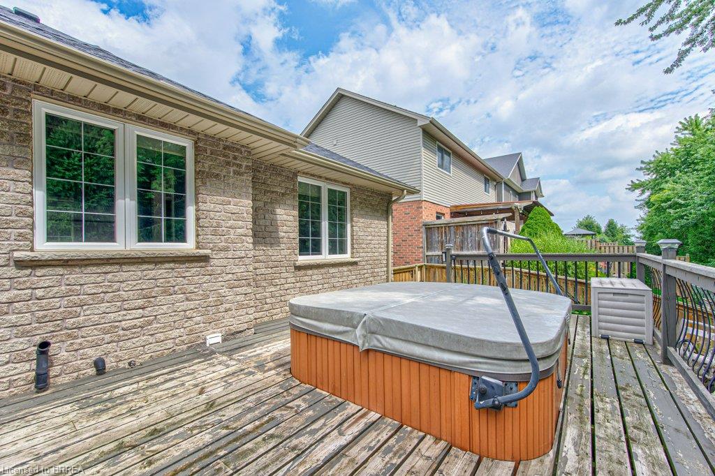 423 Poldon Drive Property Photo 38