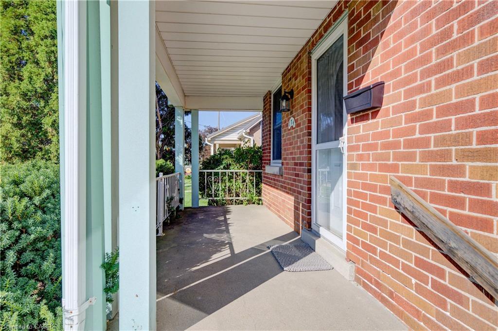 174 Bridgeport Road E Property Photo 3