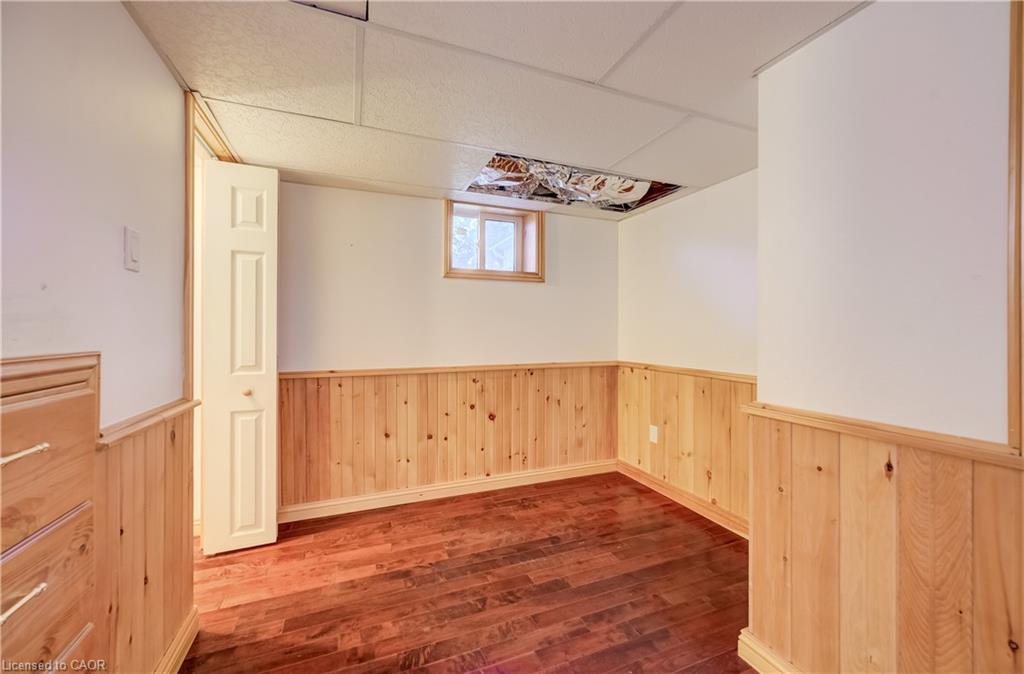174 Bridgeport Road E Property Photo 26