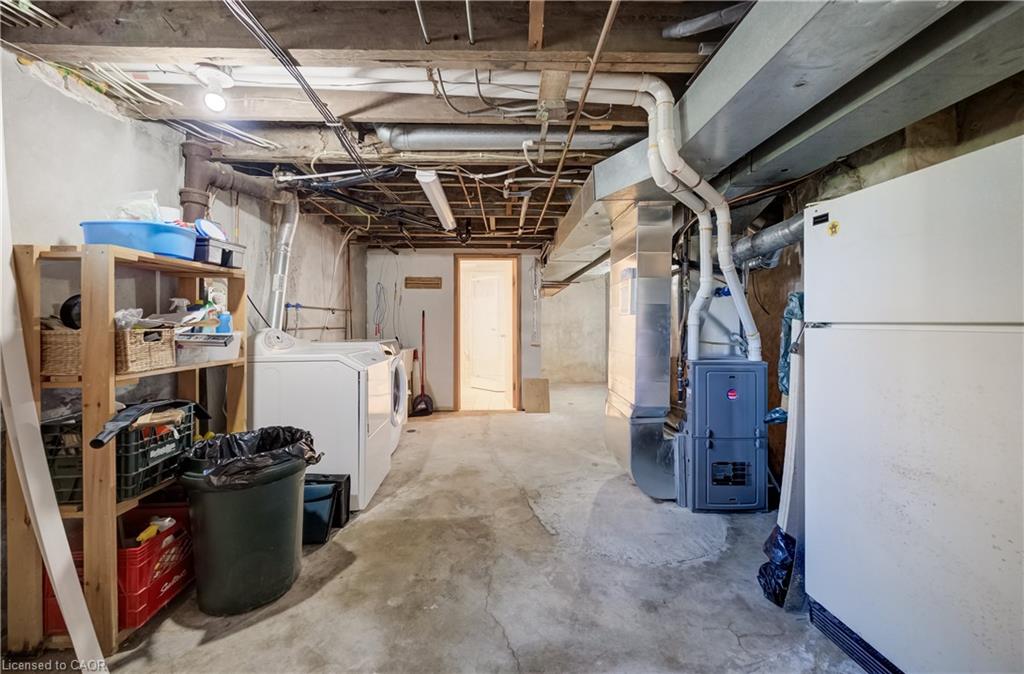 174 Bridgeport Road E Property Photo 27
