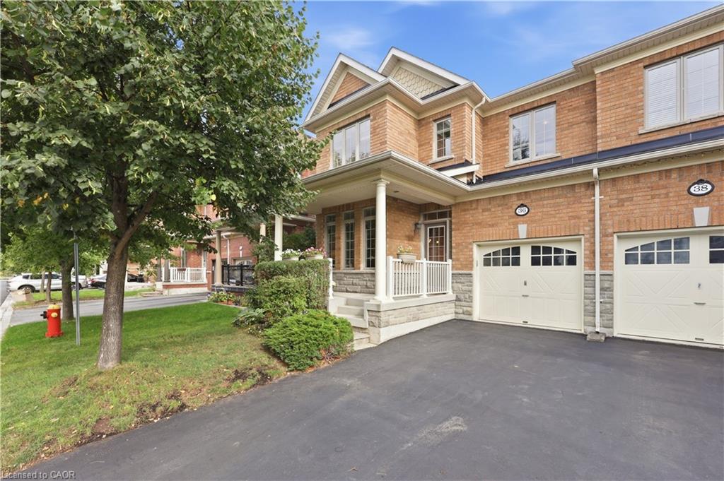 36 Aird Court Property Photo 1