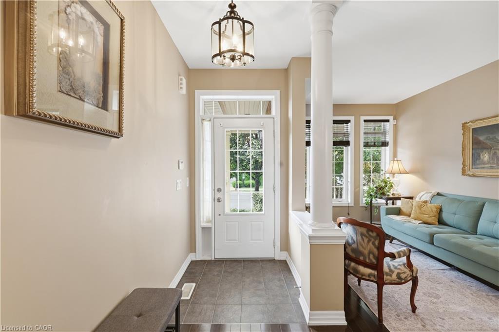 36 Aird Court Property Photo 4