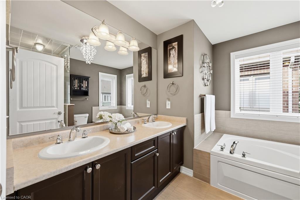 36 Aird Court Property Photo 23