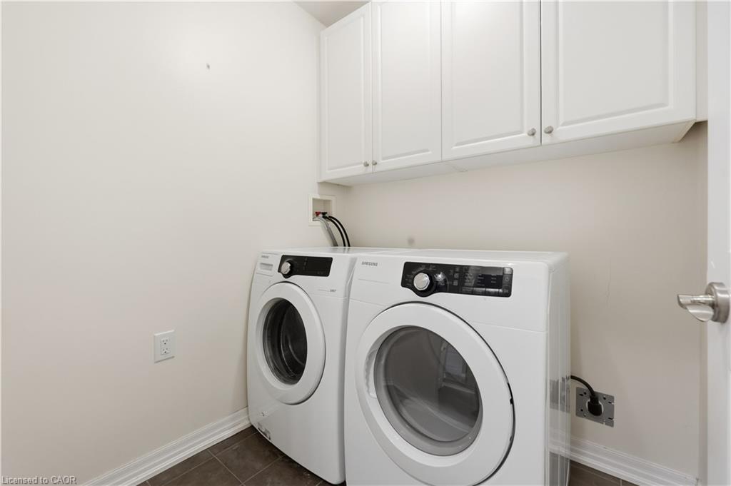 36 Aird Court Property Photo 27