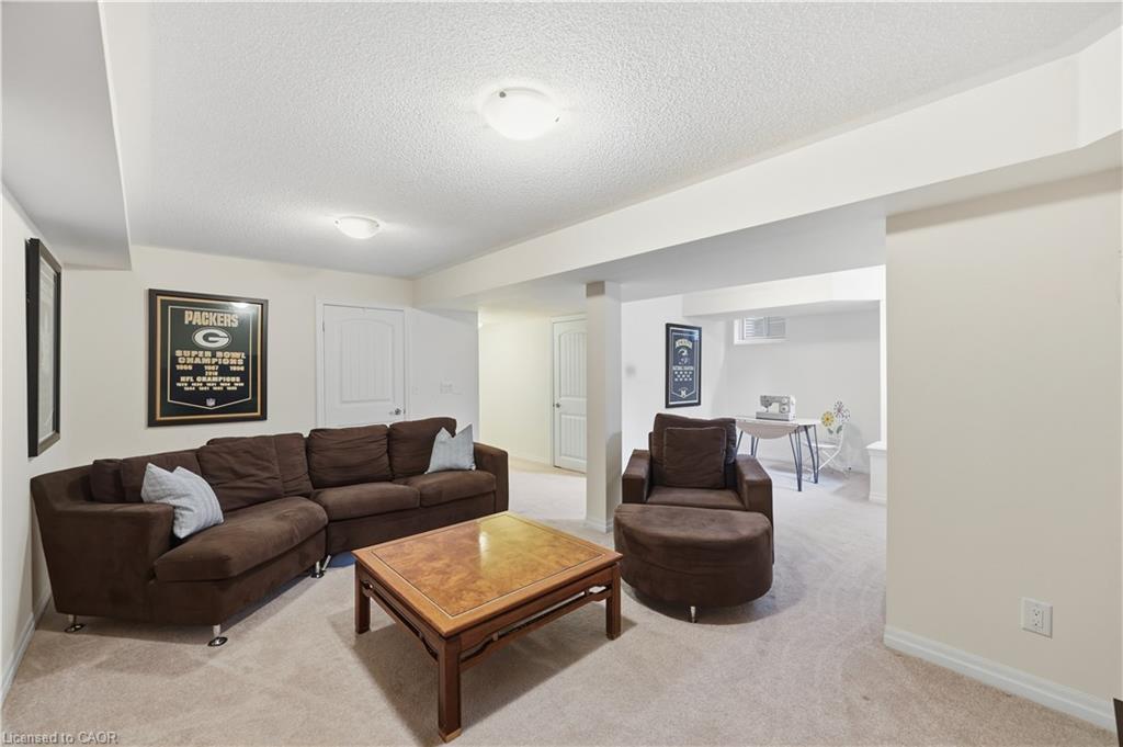 36 Aird Court Property Photo 32