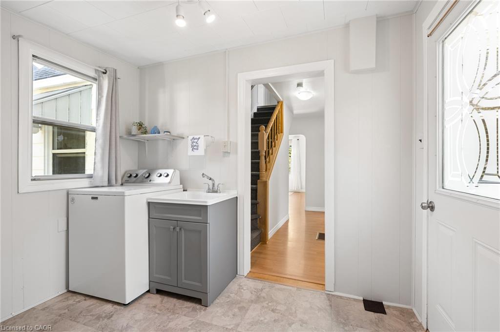 40 Perth Road Property Photo 16
