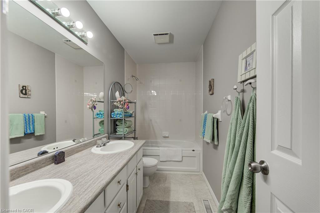 113 Bournemouth Drive Property Photo 20