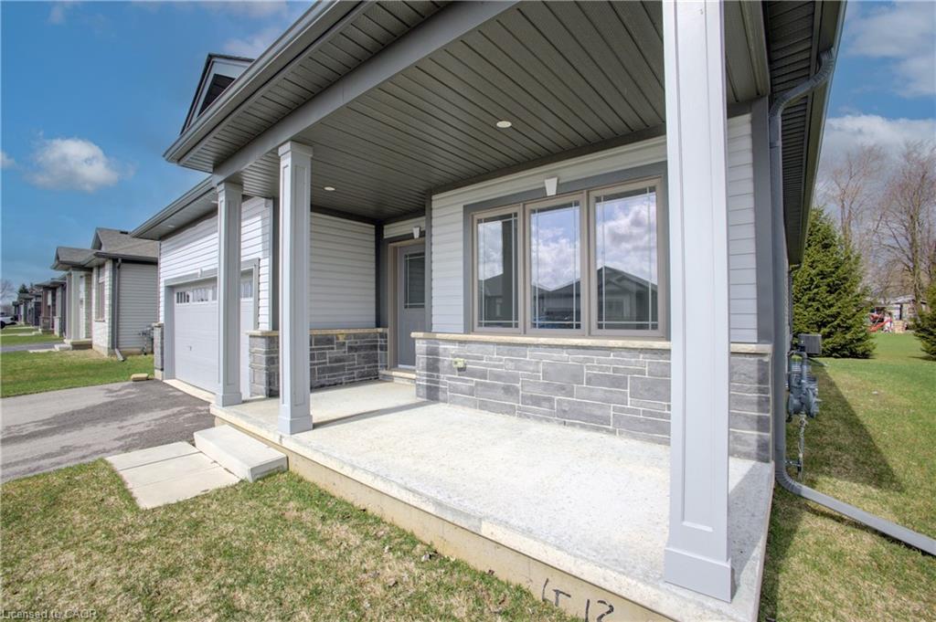 150 Ellen Street Property Photo 5