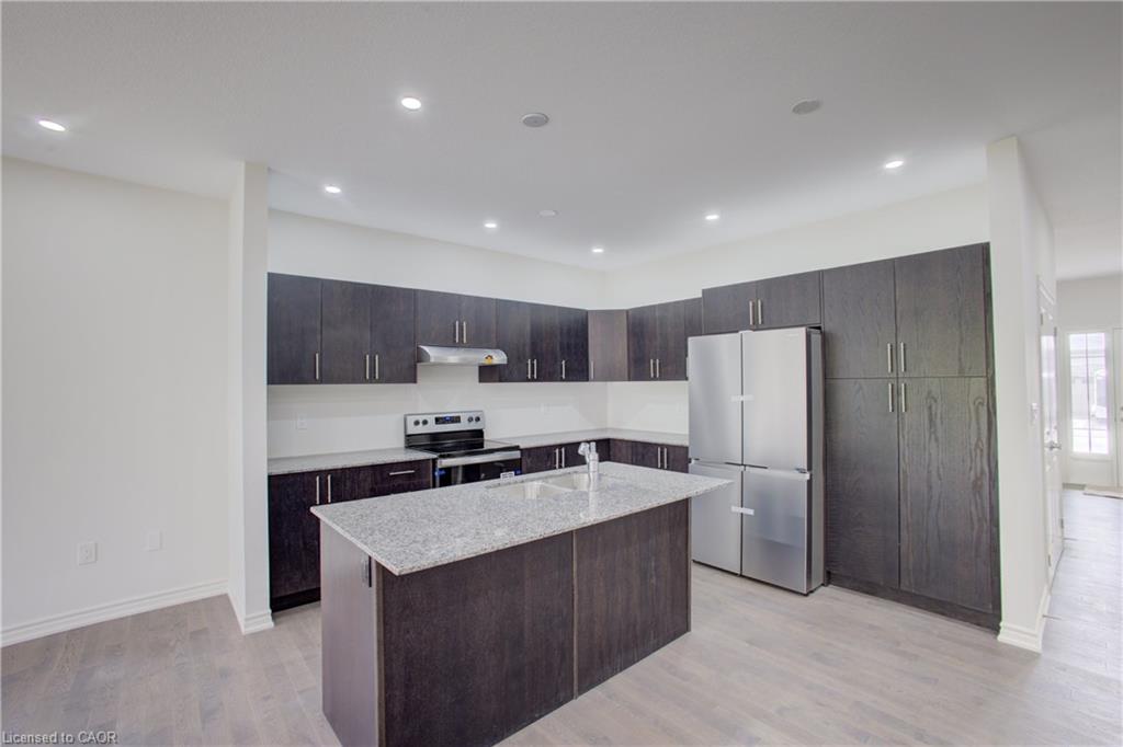 150 Ellen Street Property Photo 13