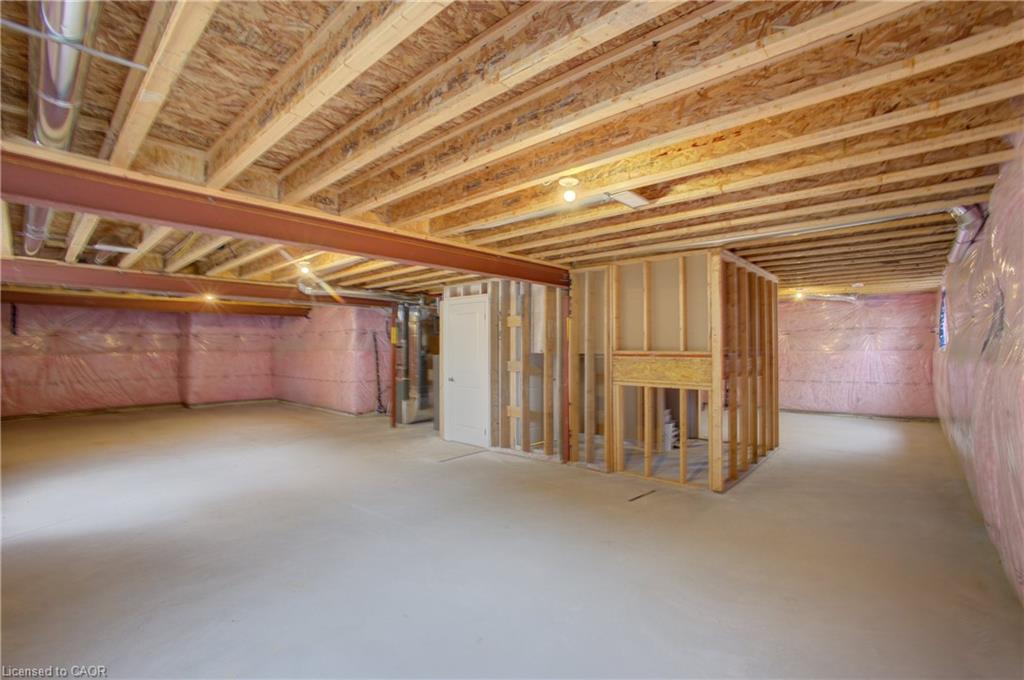 150 Ellen Street Property Photo 26