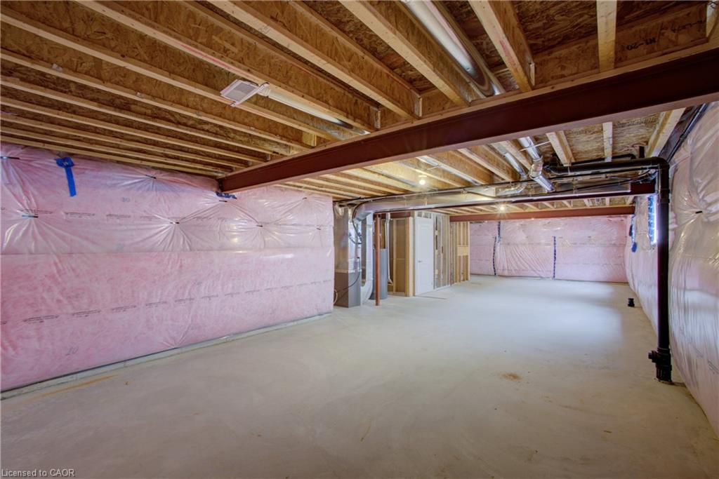 150 Ellen Street Property Photo 27