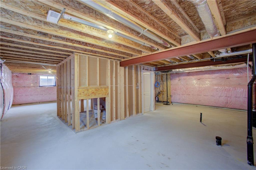 150 Ellen Street Property Photo 28