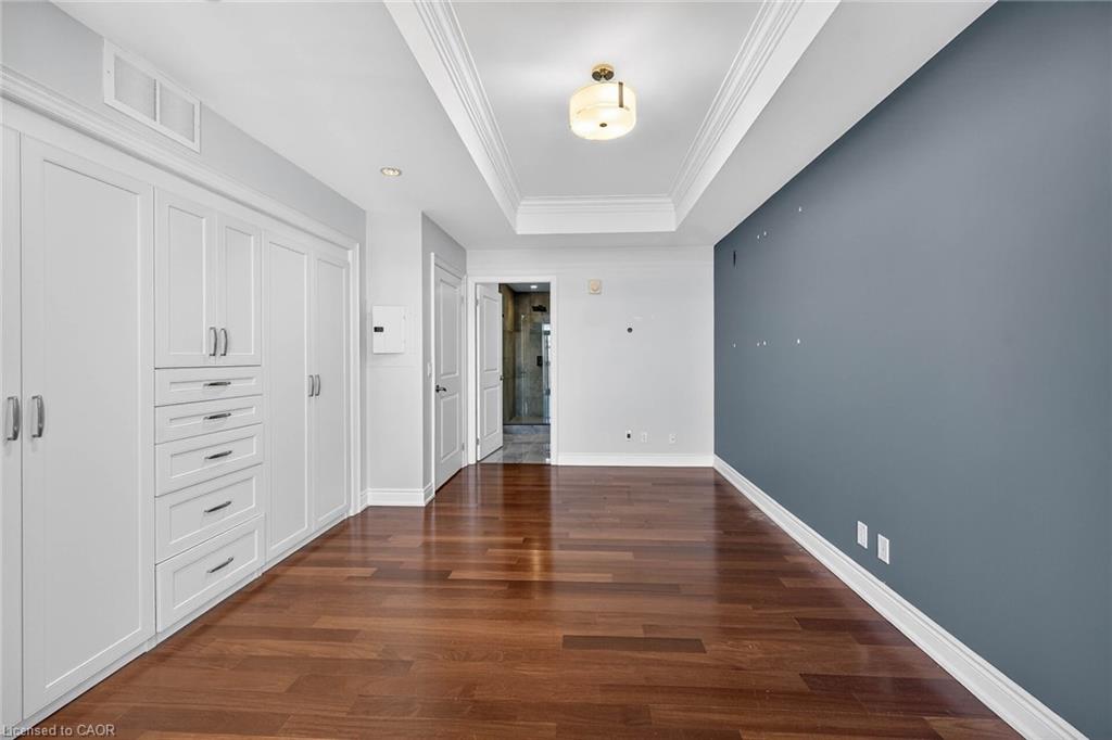 409-205 Lakeshore Road W Property Photo 34