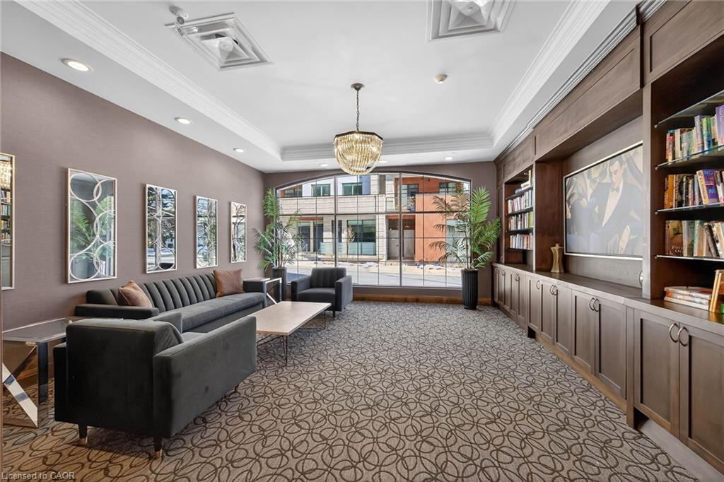 409-205 Lakeshore Road W Property Photo 44