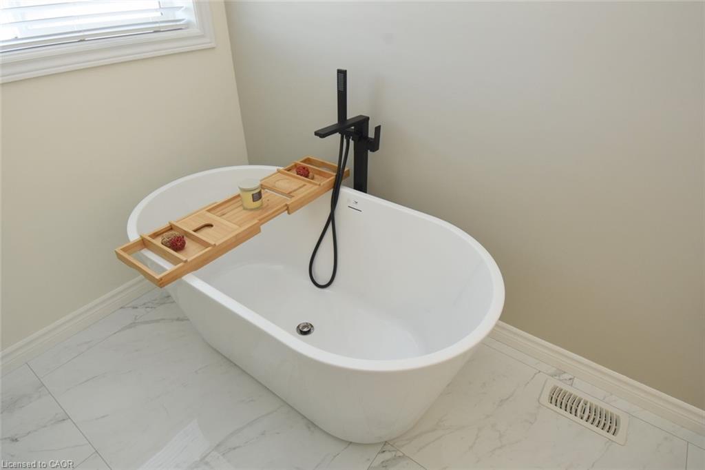 25 Guest Street Property Photo 27