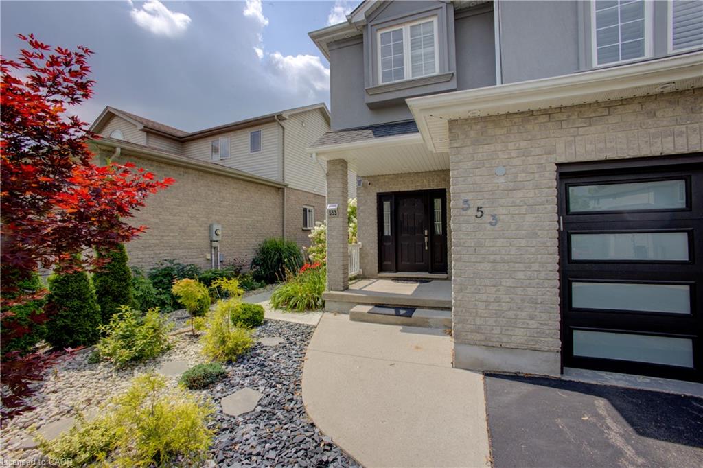553 Waterton Drive Property Photo 4