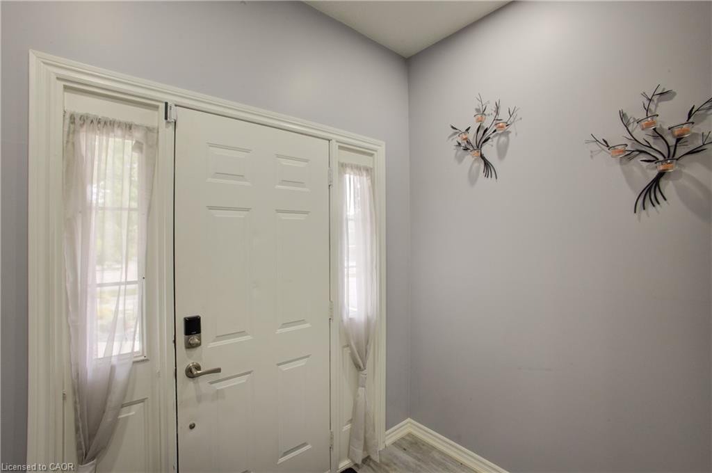553 Waterton Drive Property Photo 6