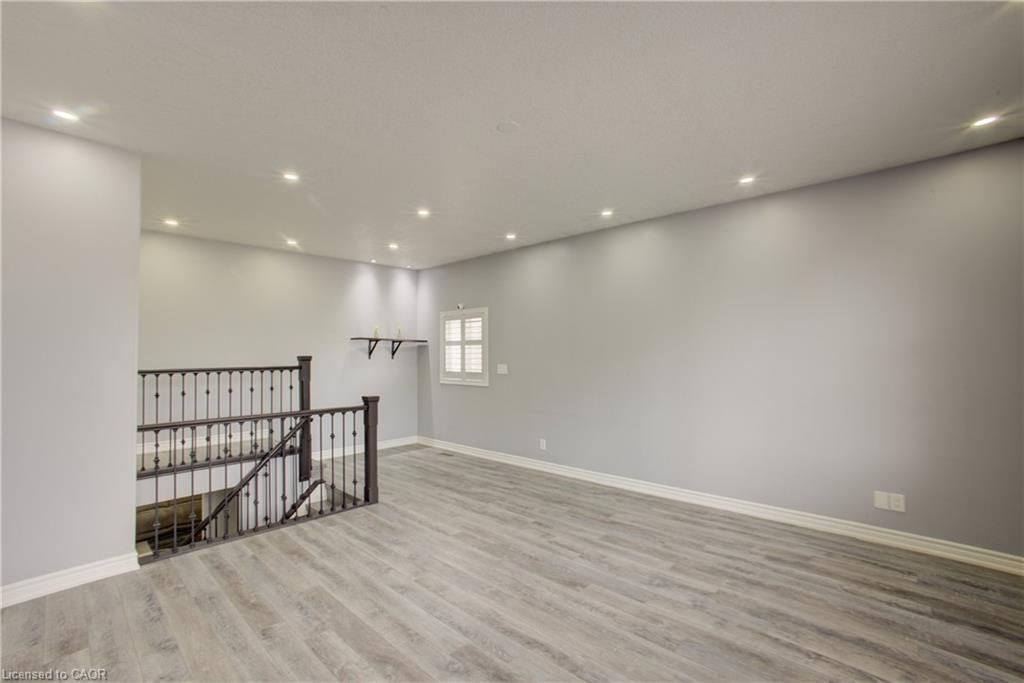553 Waterton Drive Property Photo 23