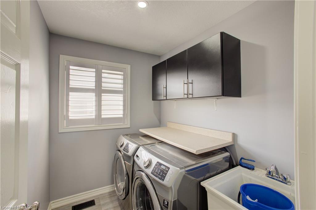553 Waterton Drive Property Photo 31